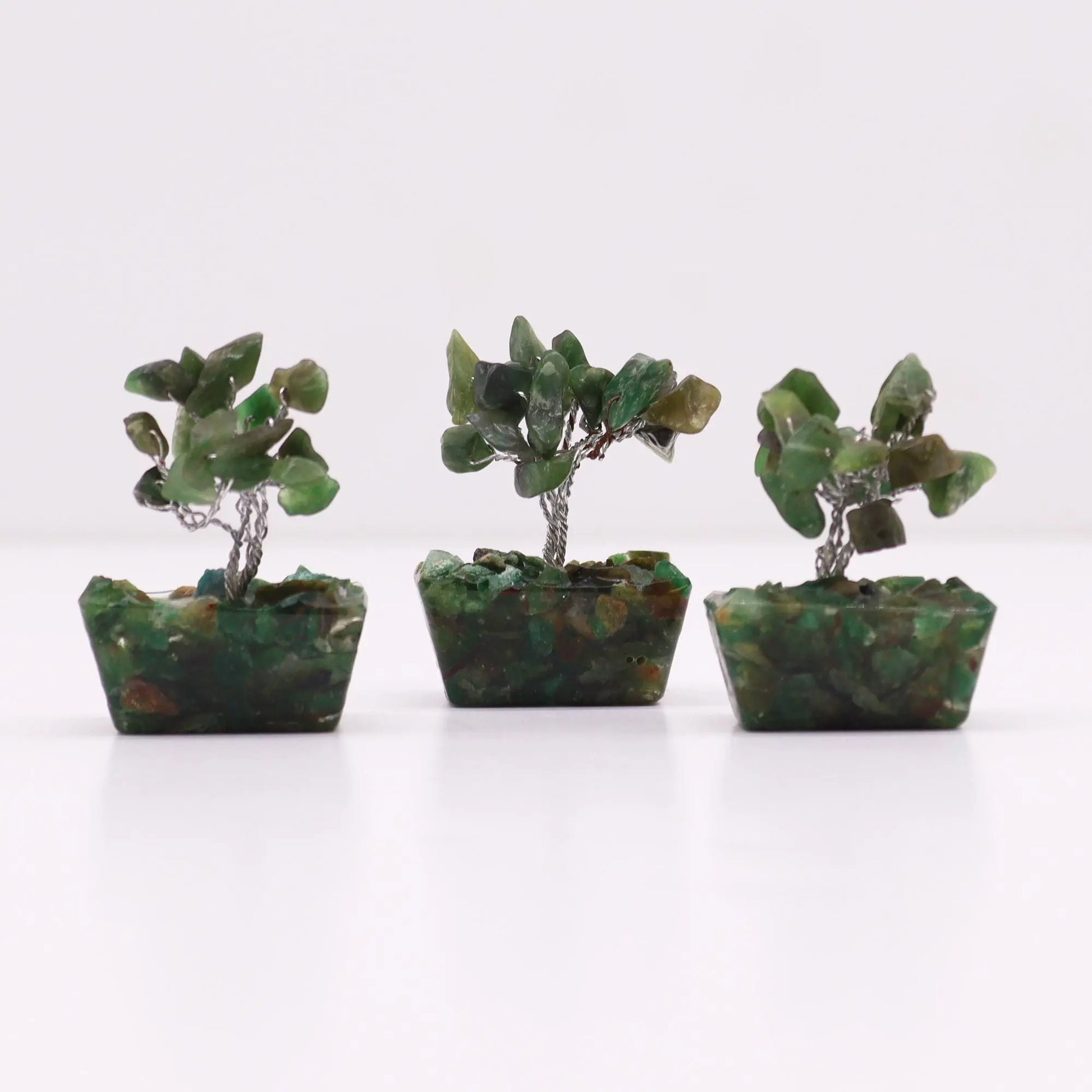 Mini Gemstone Tree On Orgonite Base - Green Aventurine (15 stones) Ninja Aromatherapy
