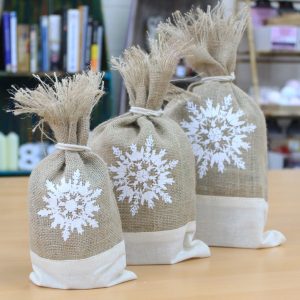 Danish Pouch Set of 3 - White &amp; Snowflake